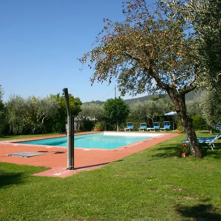 Scanizza Sleeps 6 Pool Wifi
